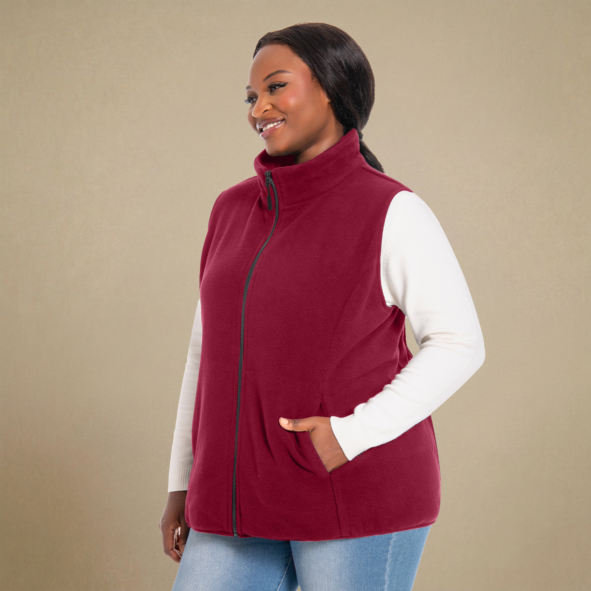 HHE plus size women's fleece vest in burgundy red, warm and comfortable sleeveless outerwear, front view.